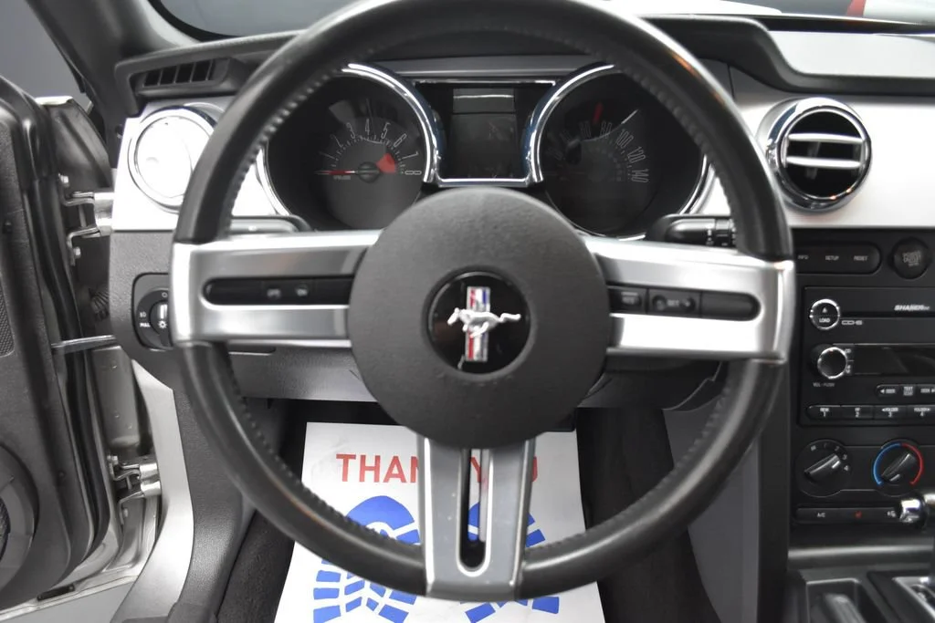 Used 2008 Gray Ford GT Deluxe image 8