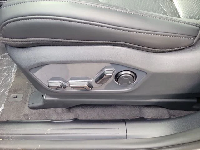 New 2027 Wolf Gray Kia X-LINE SX image 20