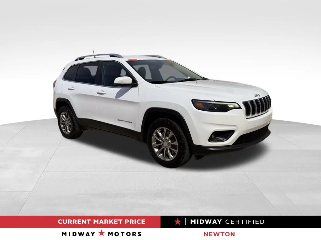 2019 Jeep Cherokee Latitude Plus 4X4's photo