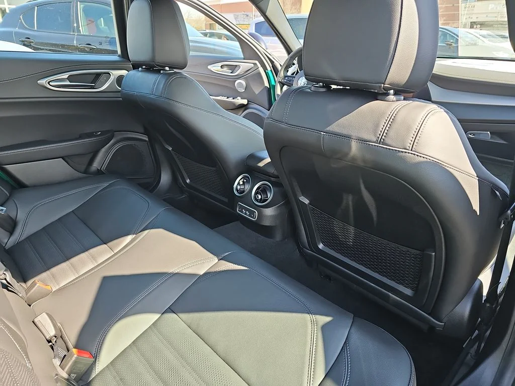 2026 Alfa Romeo Giulia Base - Photo 11