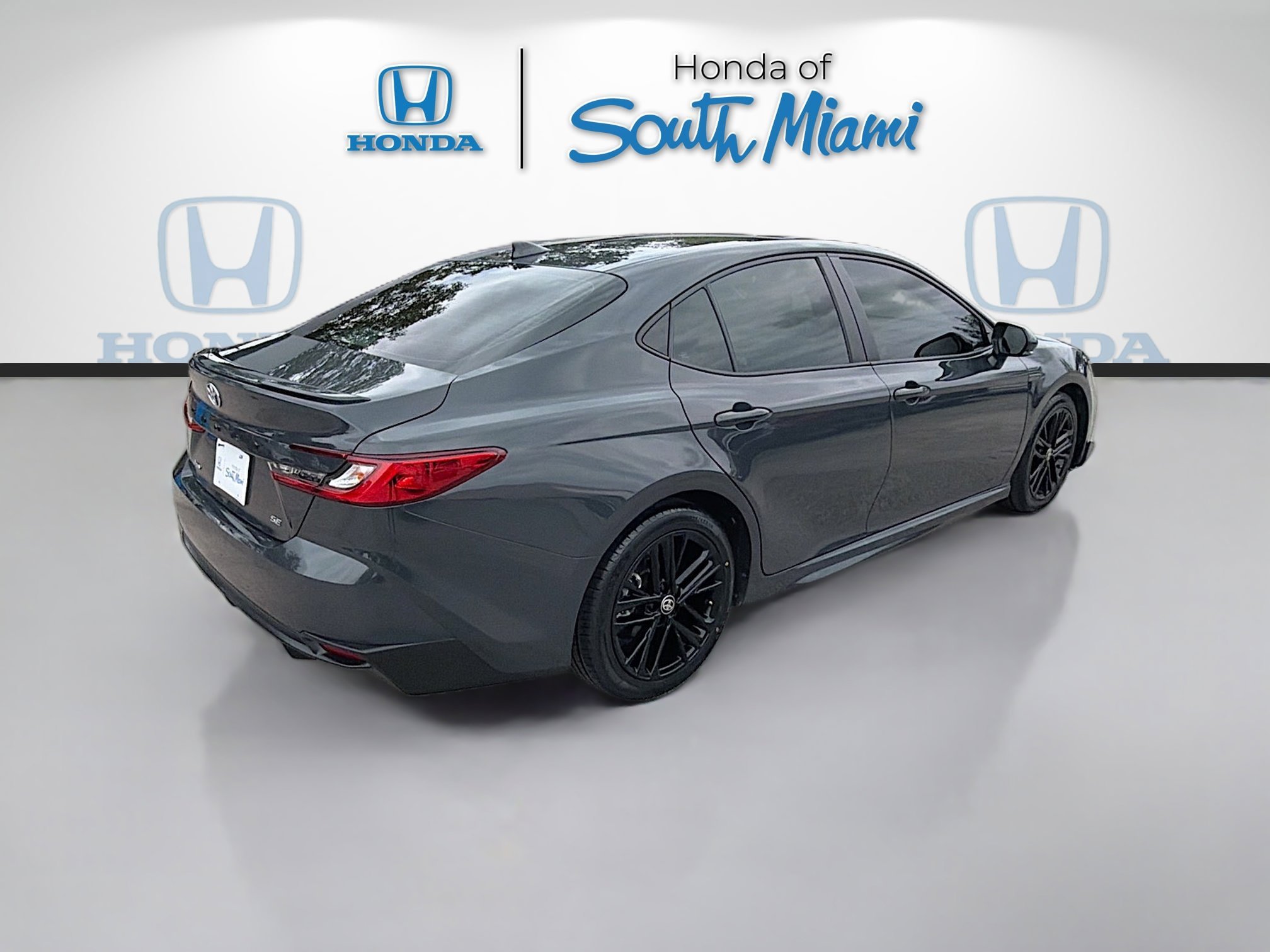 Used 2025 Underground Toyota SE image 7