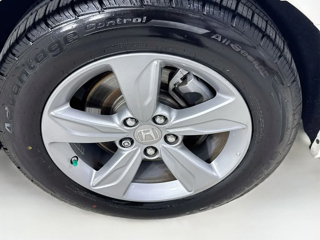 Certified Used 2018 White Honda EX-L image 43