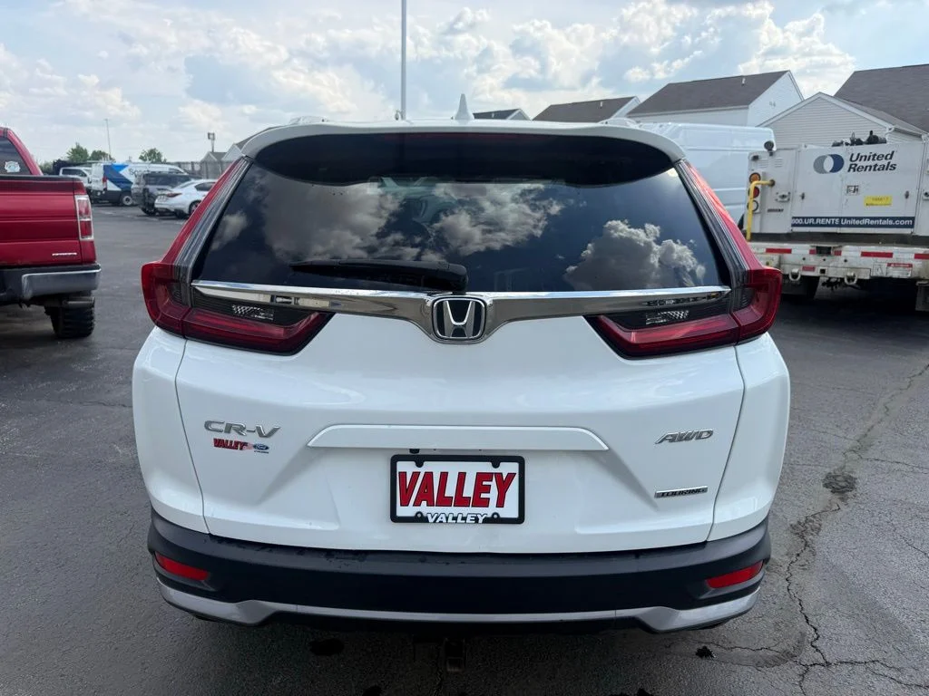 Certified Used 2020 White Honda Touring image 4