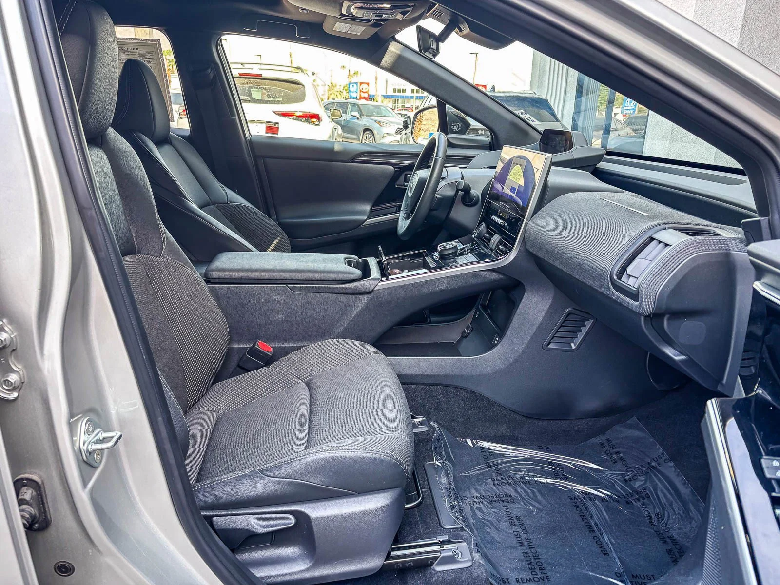 Used 2025 Silver Metallic Toyota XLE image 18