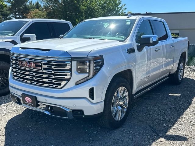 Used 2024 White Frost Tri-Coat GMC Denali image 3