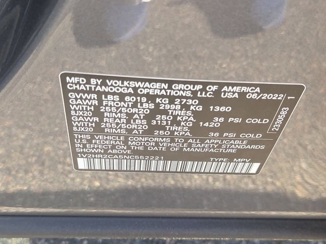Used 2022 Platinum Gray Metallic Volkswagen 3.6L V6 SE w/Technology image 32