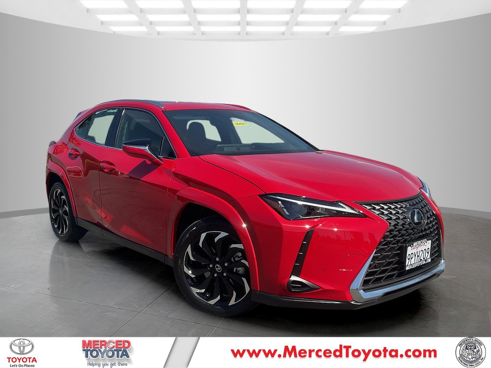 2025 Lexus UX 300h 300h Premium's photo