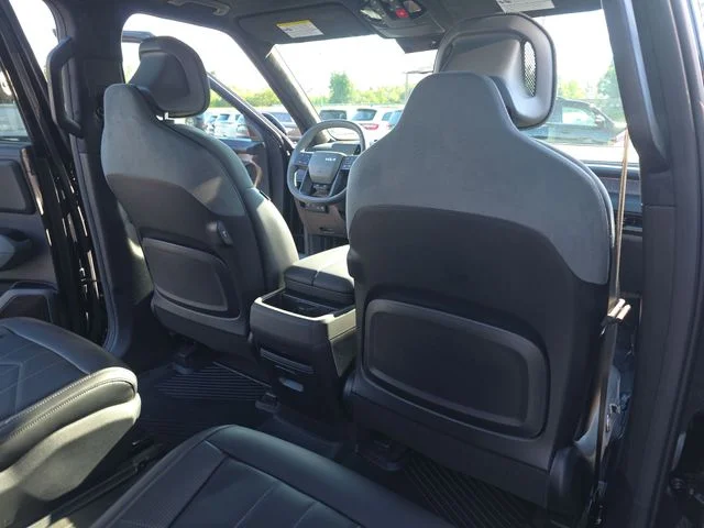 Used 2027 Black Kia X-Line SX-Prestige image 12