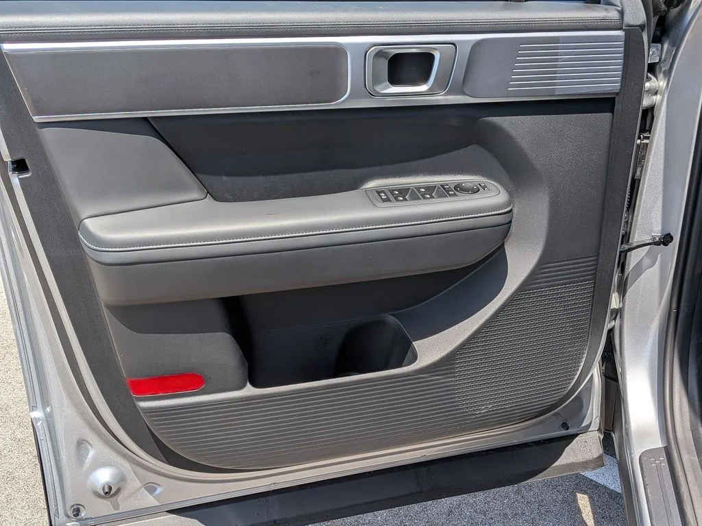 New 2026 Silver Hyundai SEL image 12