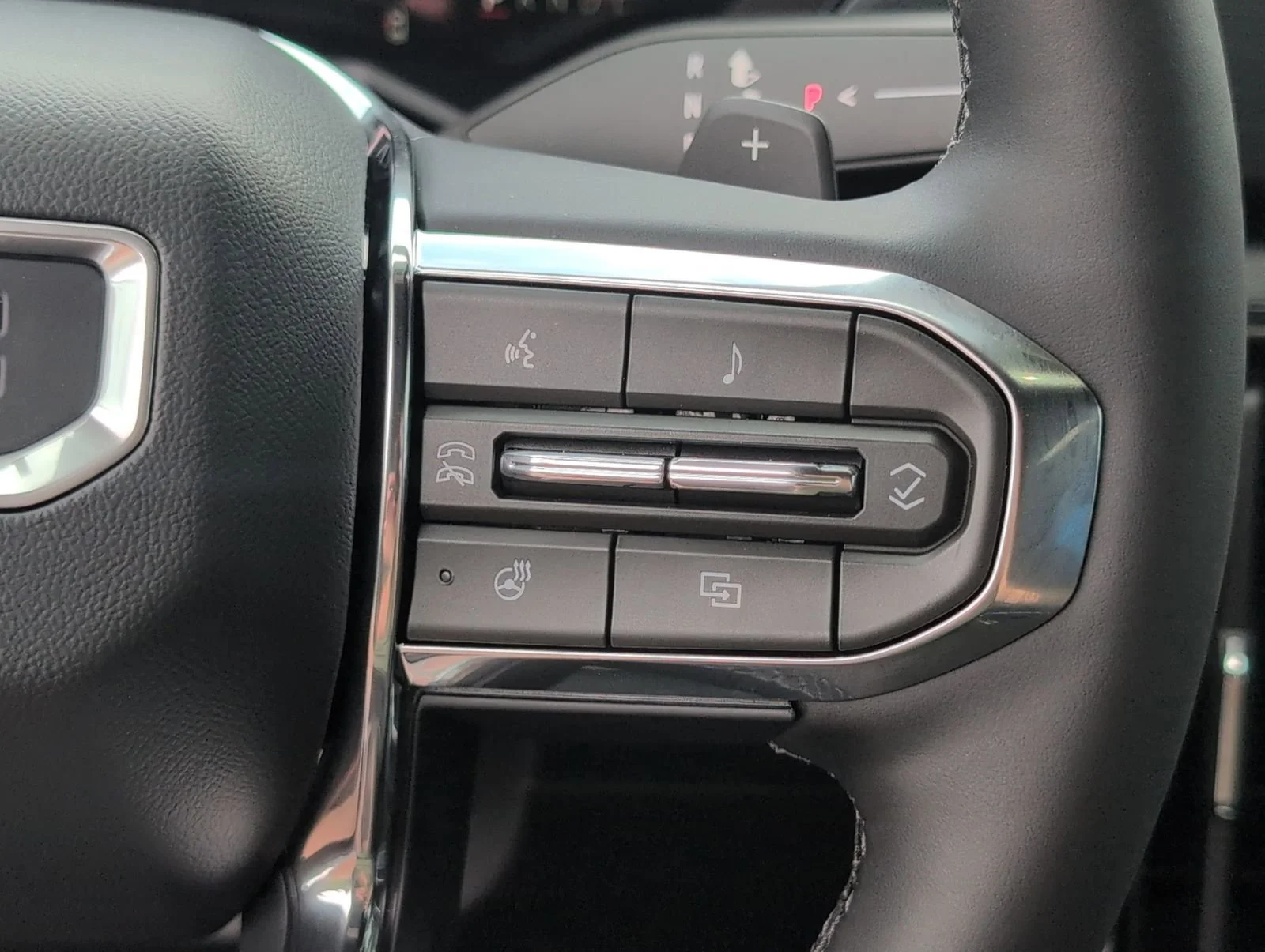New 2026 Sterling Metallic GMC Elevation image 25