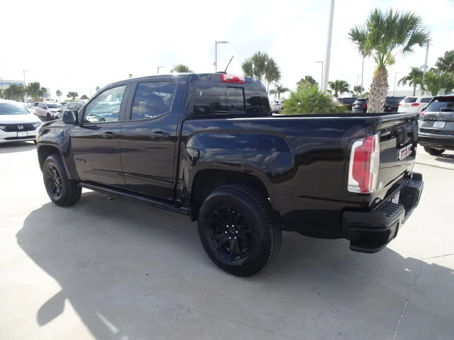 Used 2022 Onyx Black GMC AT4 w/Leather image 6