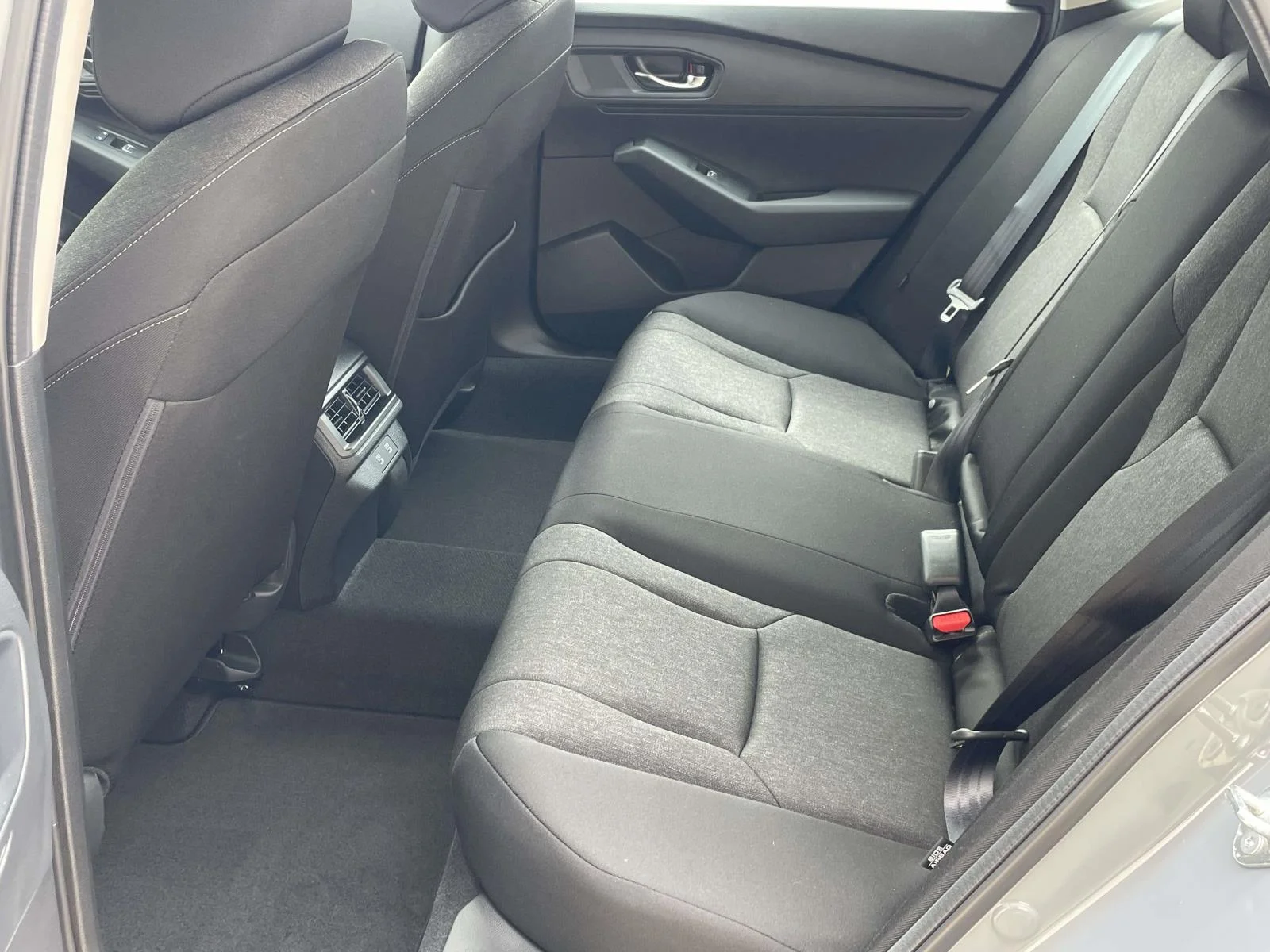 New 2026 Urban Gray Pearl Honda SE CVT image 15