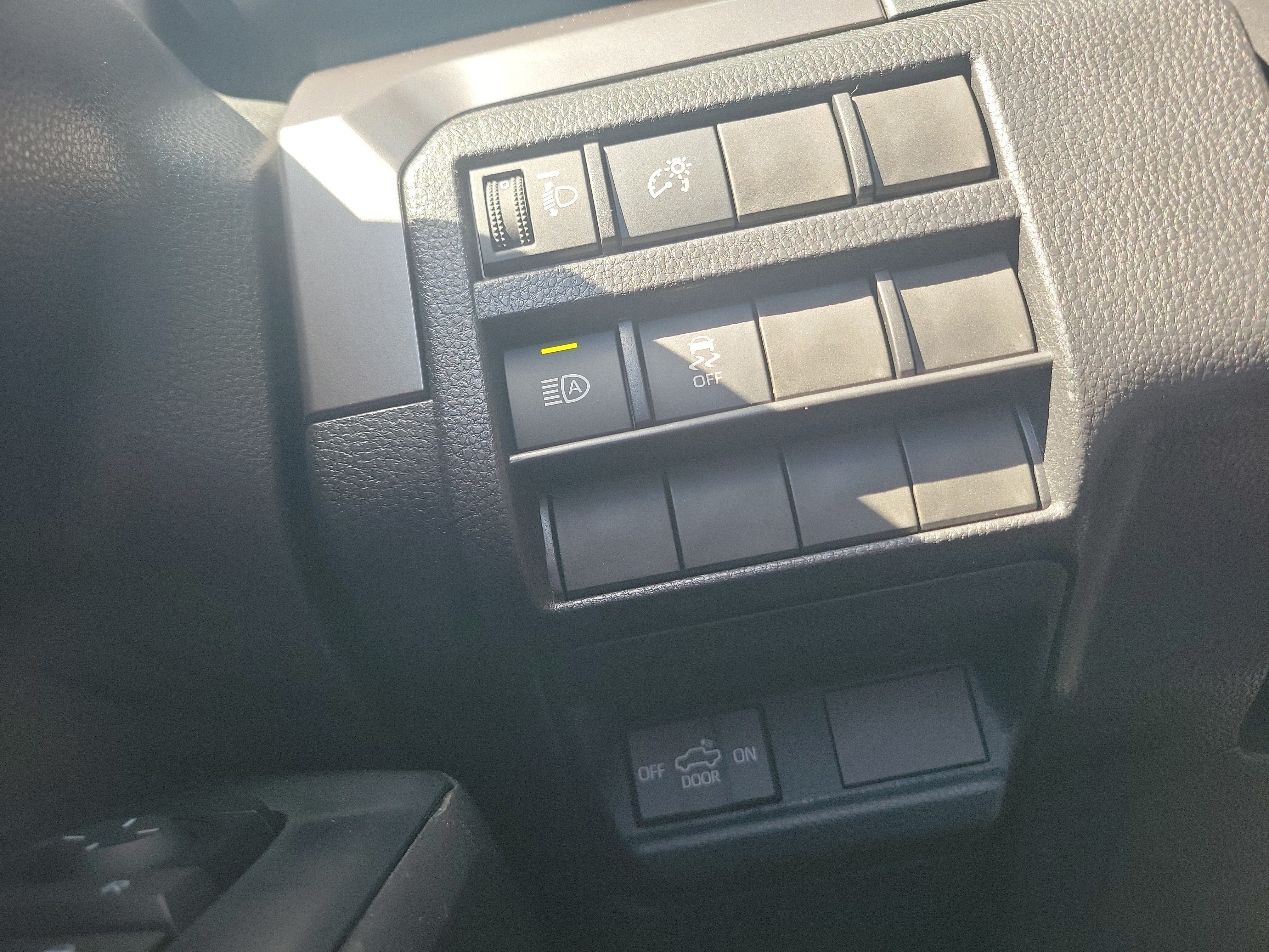 Used 2025 Blue Toyota SR5 image 23