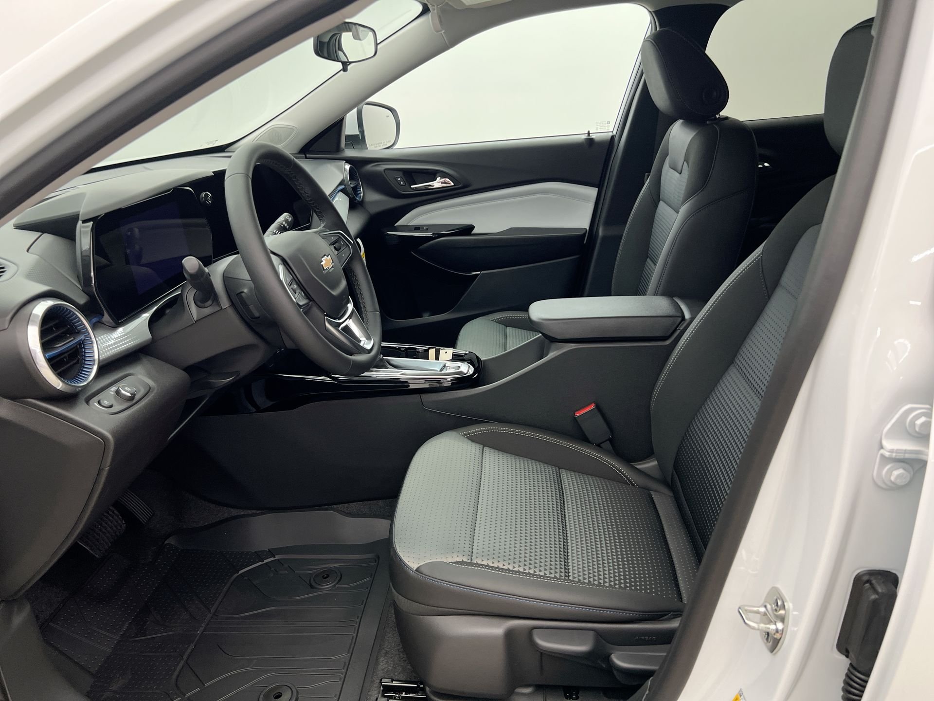 2026 Chevrolet Trax LT - Photo 63