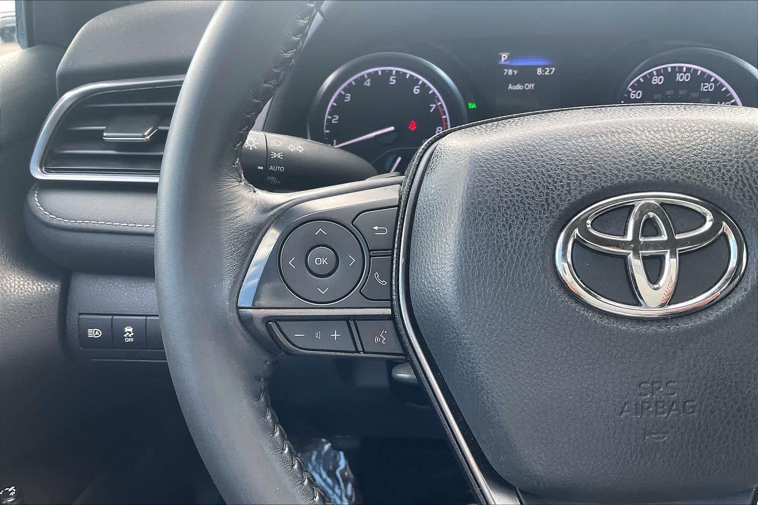 Used 2023 Ice Cap Toyota SE image 22