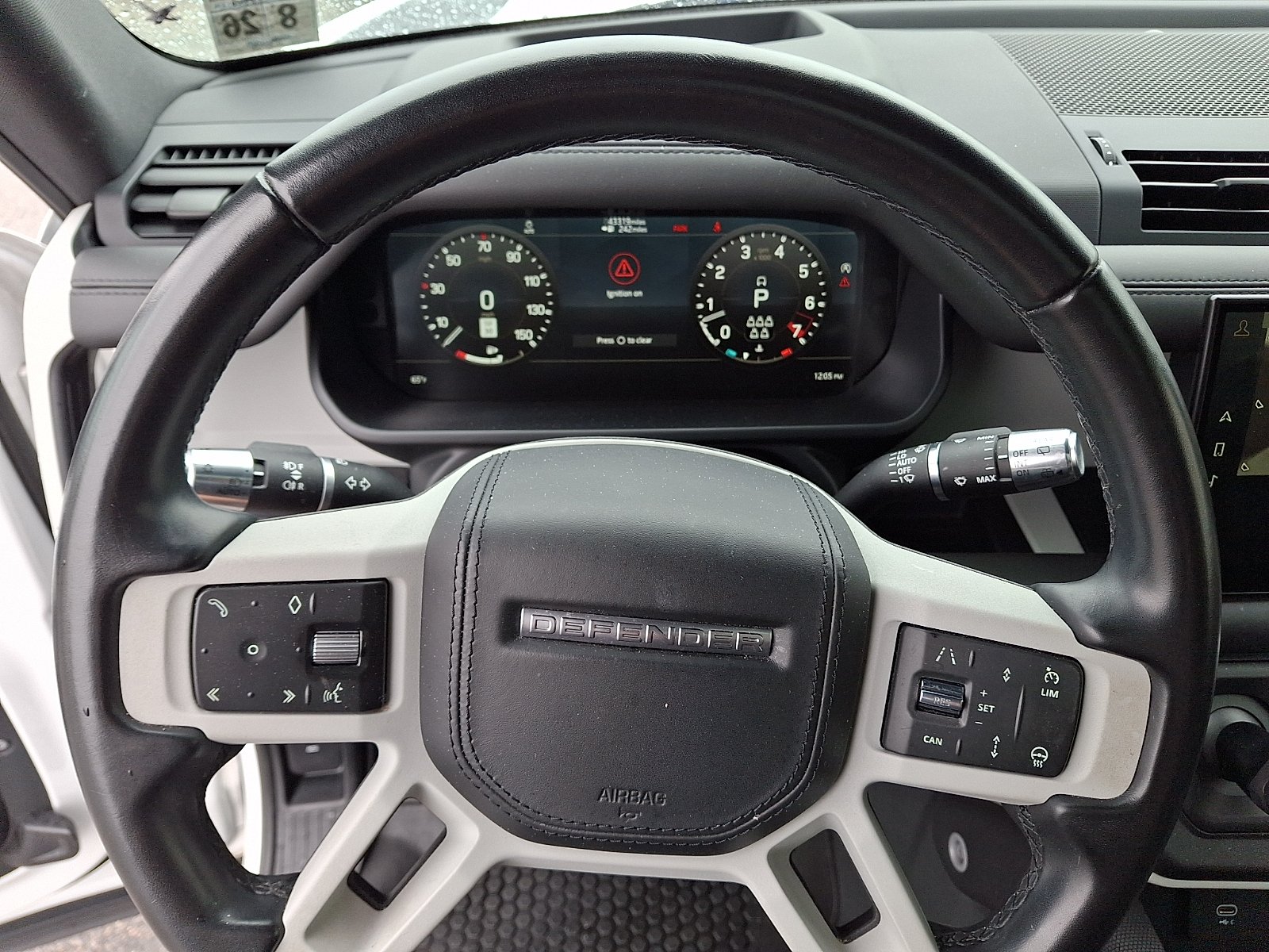 Used 2022 Fuji White - 1AA Land Rover 110 X-Dynamic HSE image 17