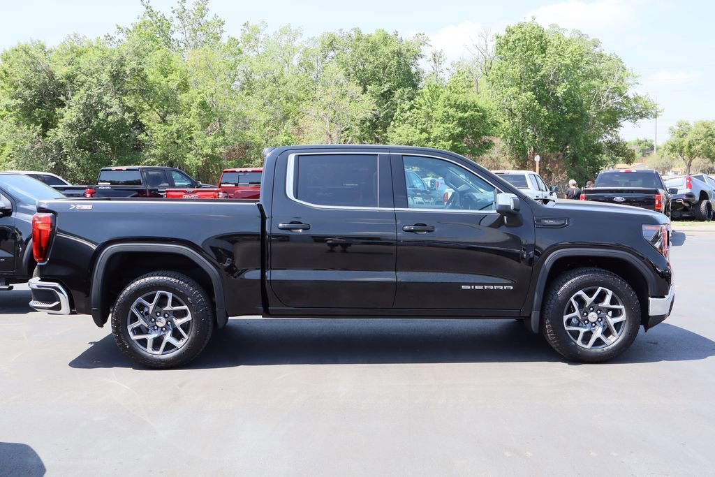 2026 GMC Sierra 1500 SLE - Photo 4