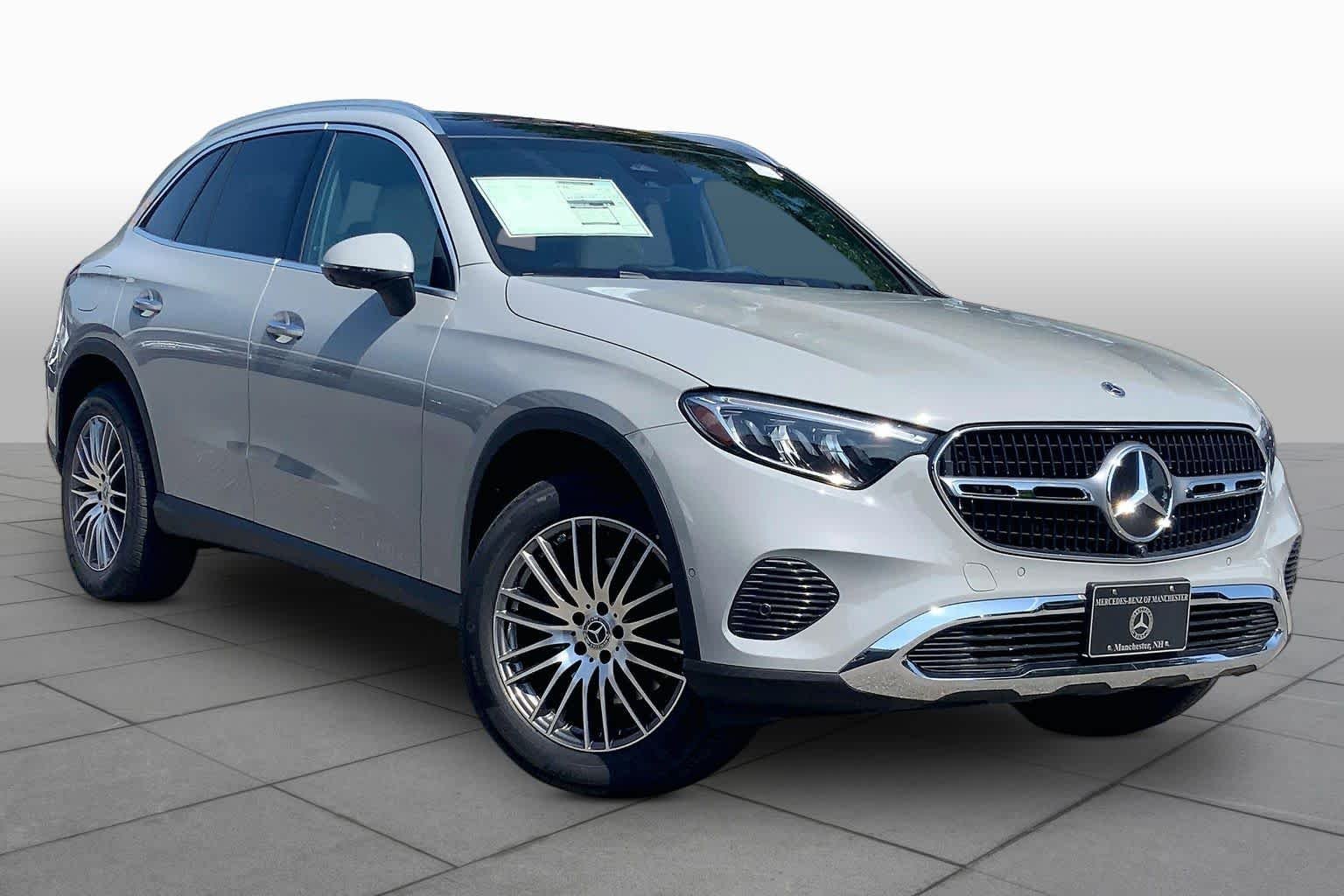 New 2026 MANUFAKTUR Alpine Grey Mercedes-Benz GLC 300 image 2
