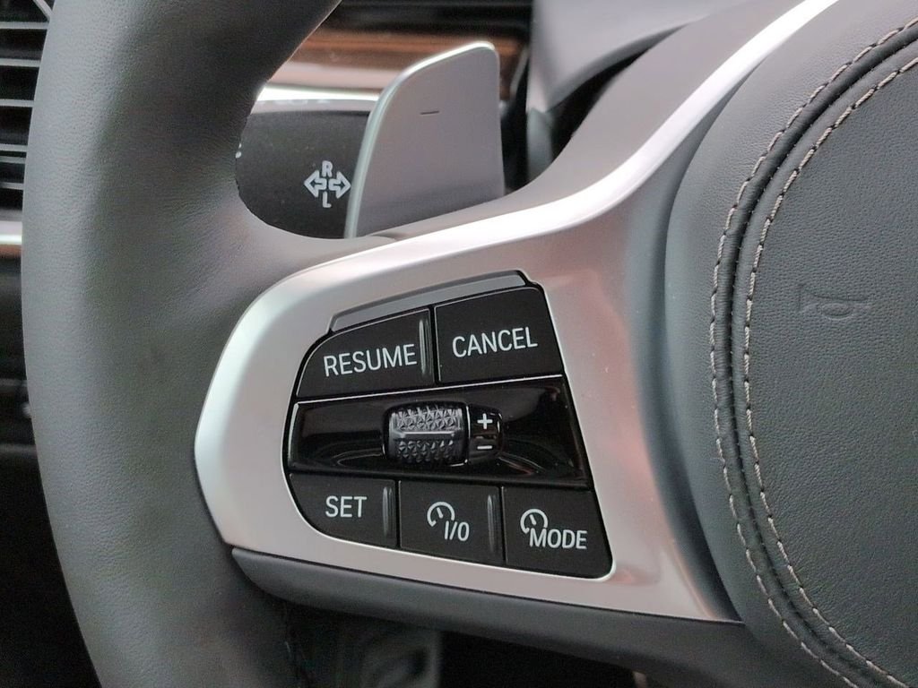New 2026 Black Sapphire Metallic BMW xDrive50e image 26