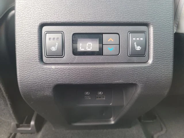 Used 2023 Red Mitsubishi SEL image 16