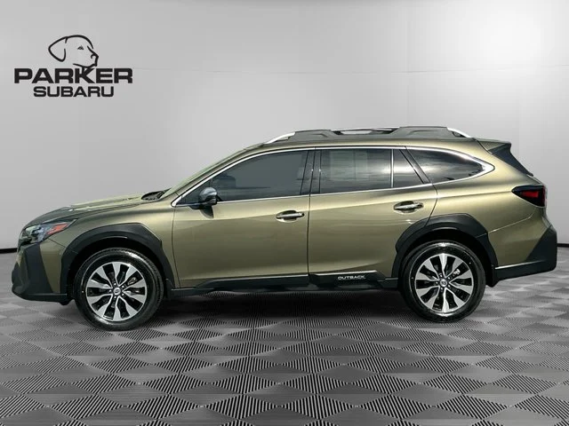 Used 2025 Autumn Green Metallic/Crystal Black Silica Subaru Touring image 2