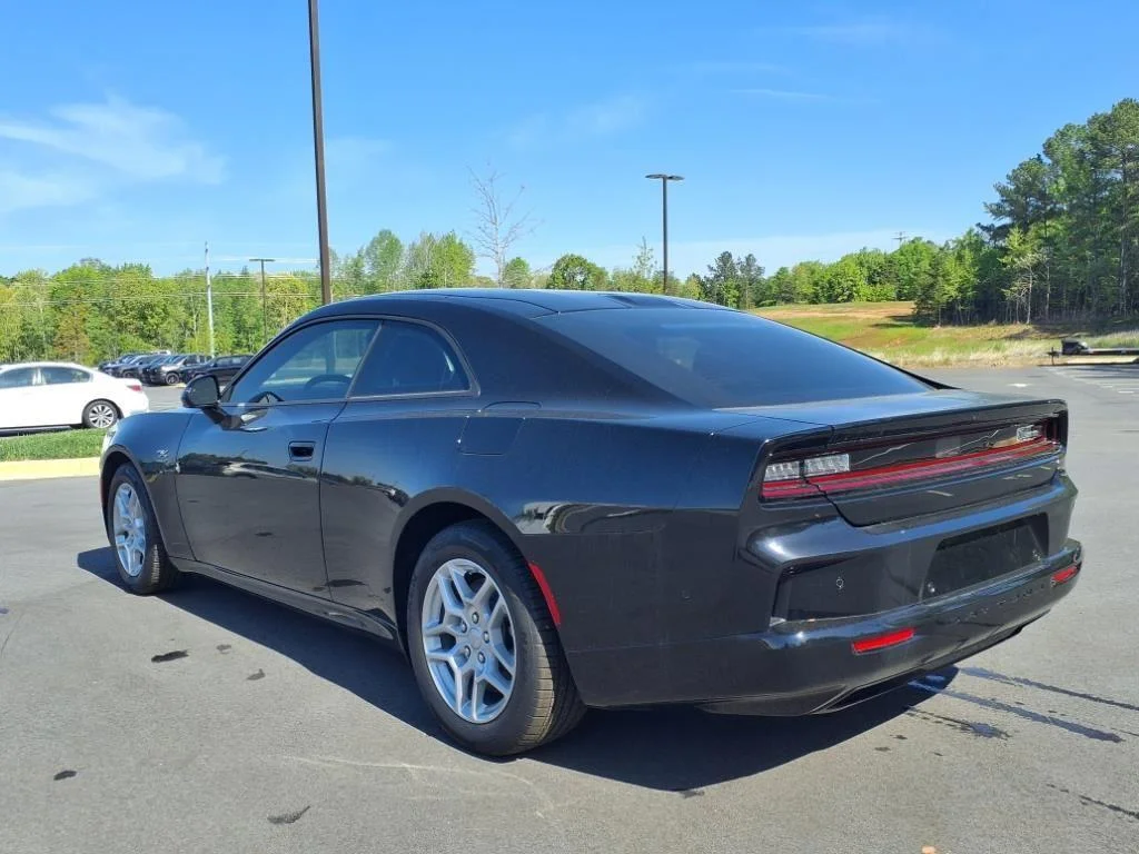 2025 Dodge Charger Daytona R/T - Photo 18