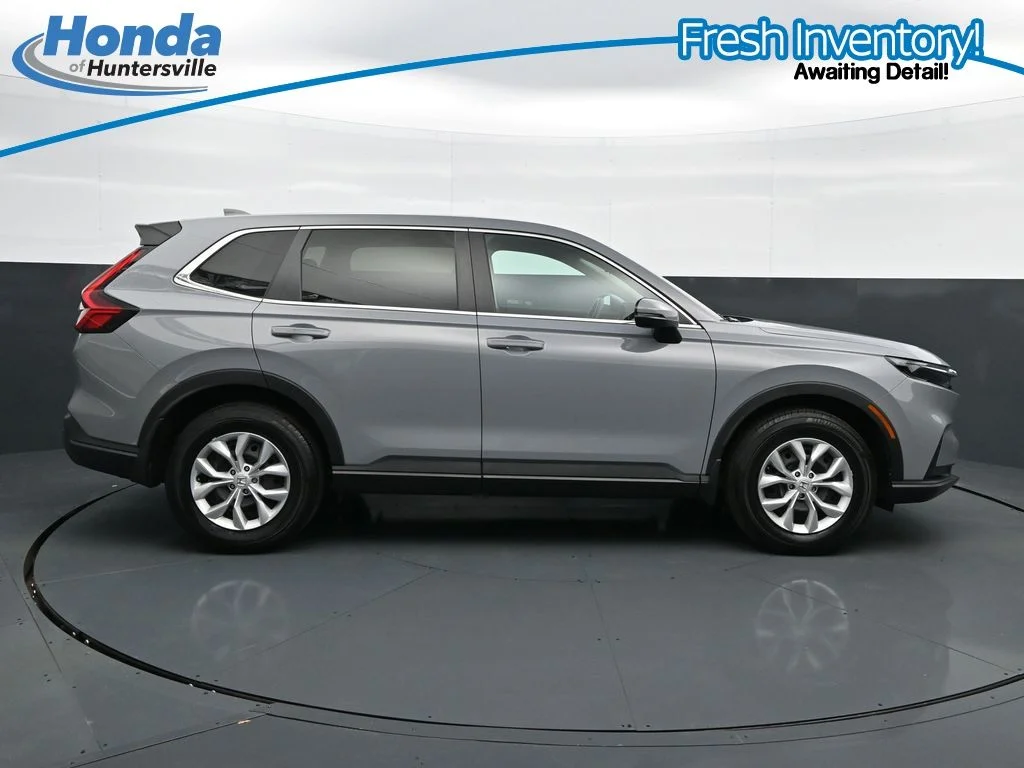 Certified Used 2025 Urban Gray Pearl Honda 1.5T AWD LX image 11