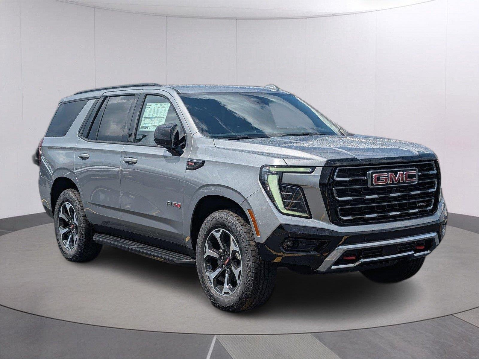 2026 GMC Yukon AT4 - Photo 7