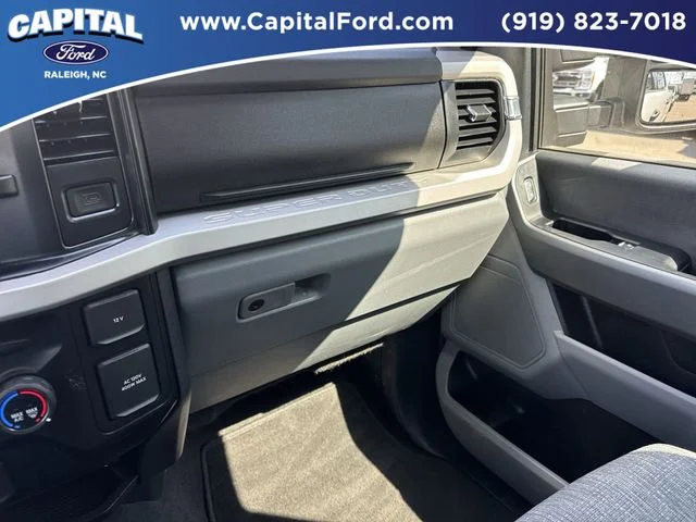 Used 2025 White Ford XLT image 28