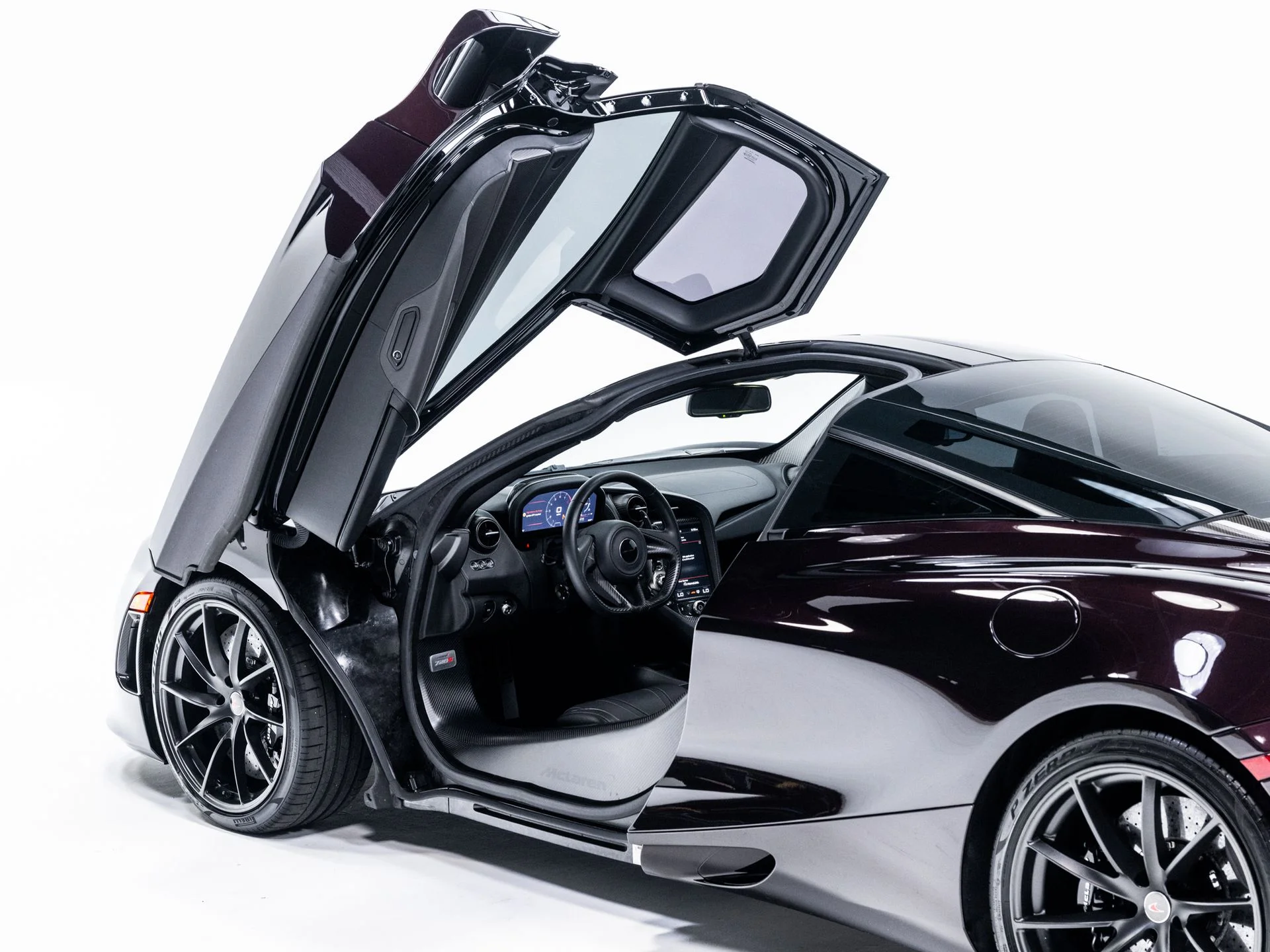 Used 2018 Quartz McLaren Luxury image 85