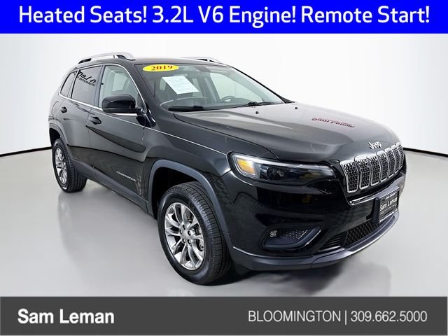 Used 2019 Black Jeep Latitude Plus image 1