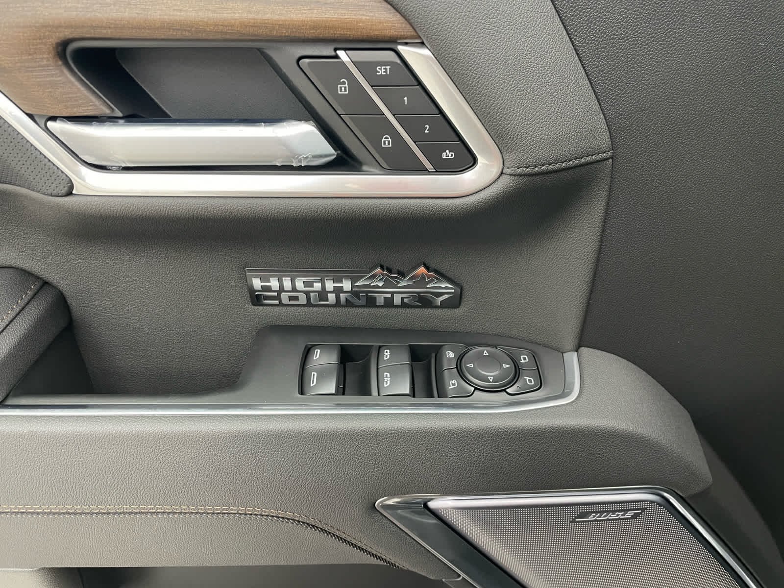 2026 Chevrolet Silverado 1500 High Country - Photo 12