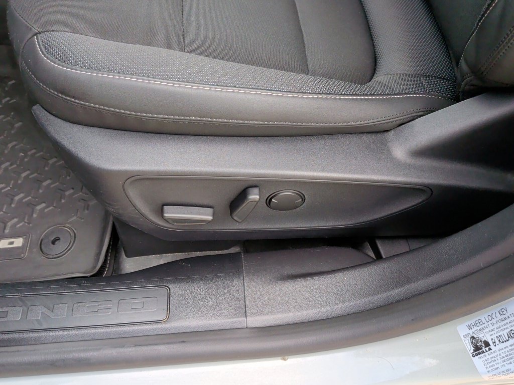 Used 2021 Green Ford Badlands image 13