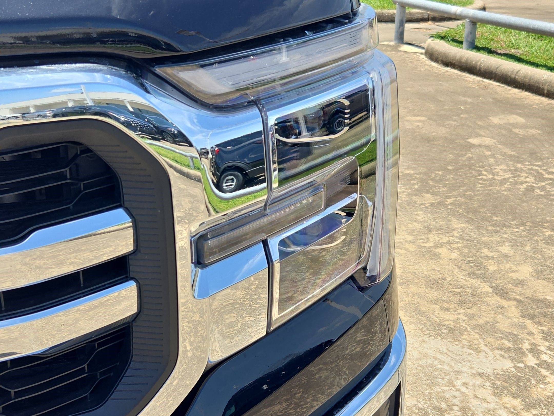 Certified Used 2025 Blue Ford Lariat image 9