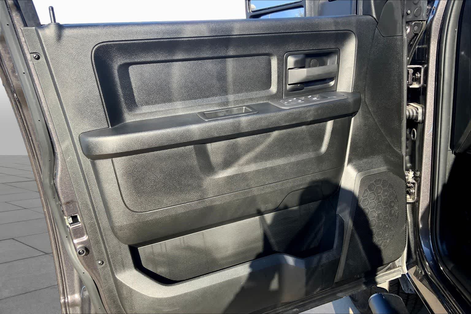 2026 RAM 2500 Tradesman - Photo 10
