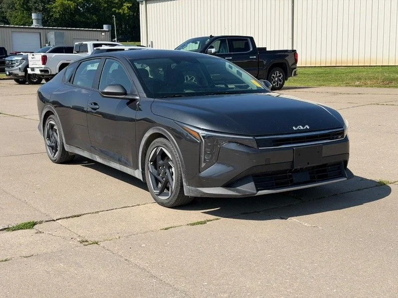 2025 Kia K4