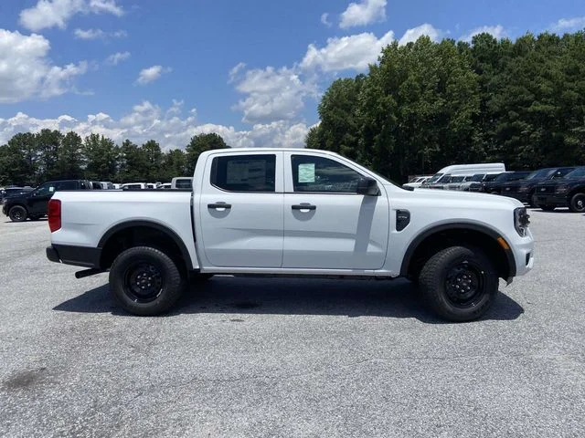 New 2026 Oxford White Ford XL image 2