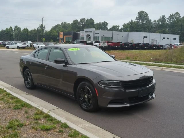 Used 2023 Gray Dodge SXT image 15