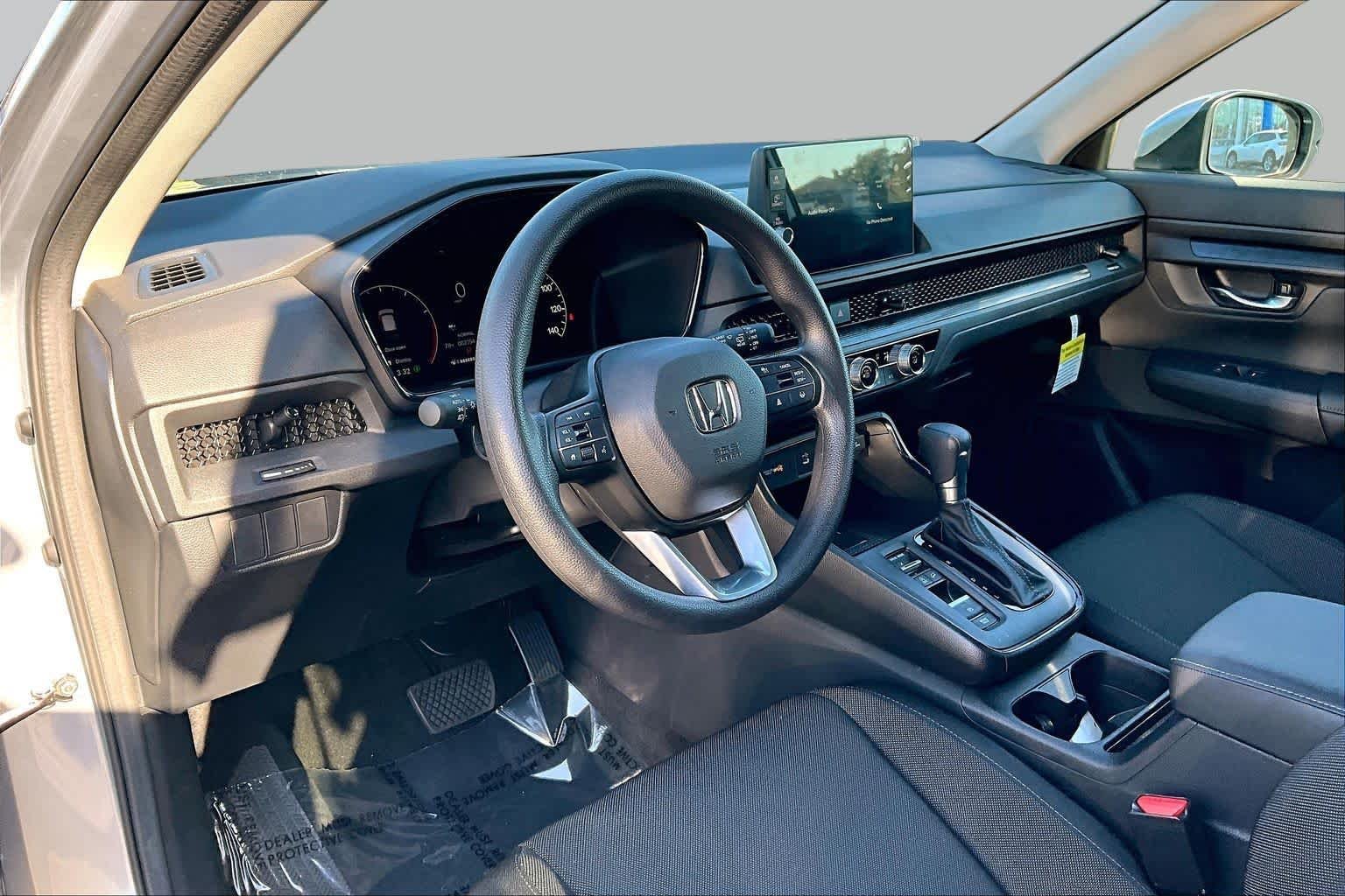 Used 2026 Solar Silver Metallic Honda LX image 17