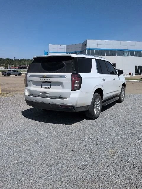 Used 2024 Summit White Chevrolet LT image 3