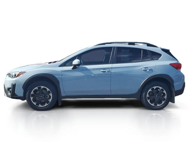 Used 2023 Cool-gray Khaki Subaru Premium image 4
