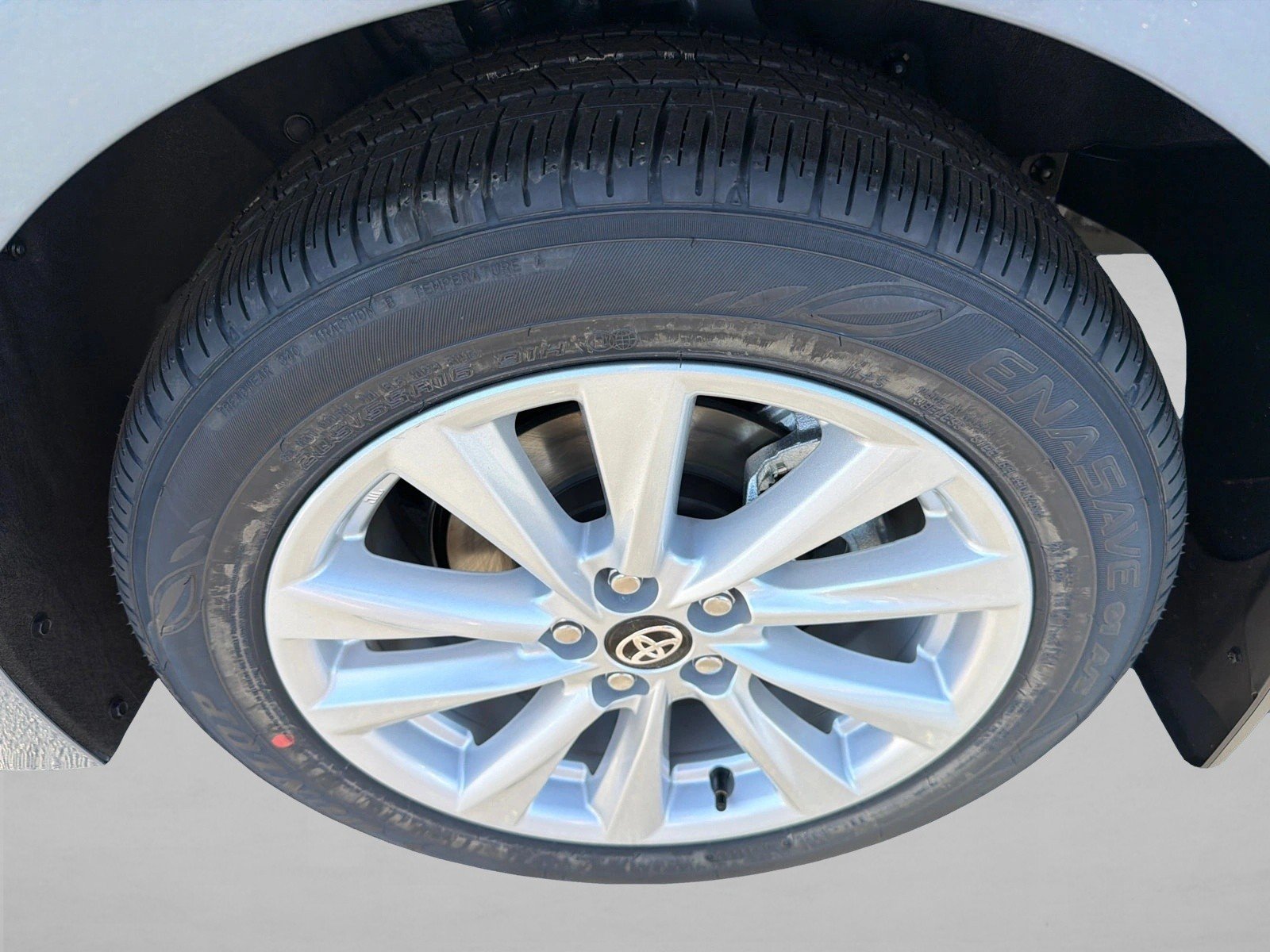 New 2027 Celestite Toyota LE image 19