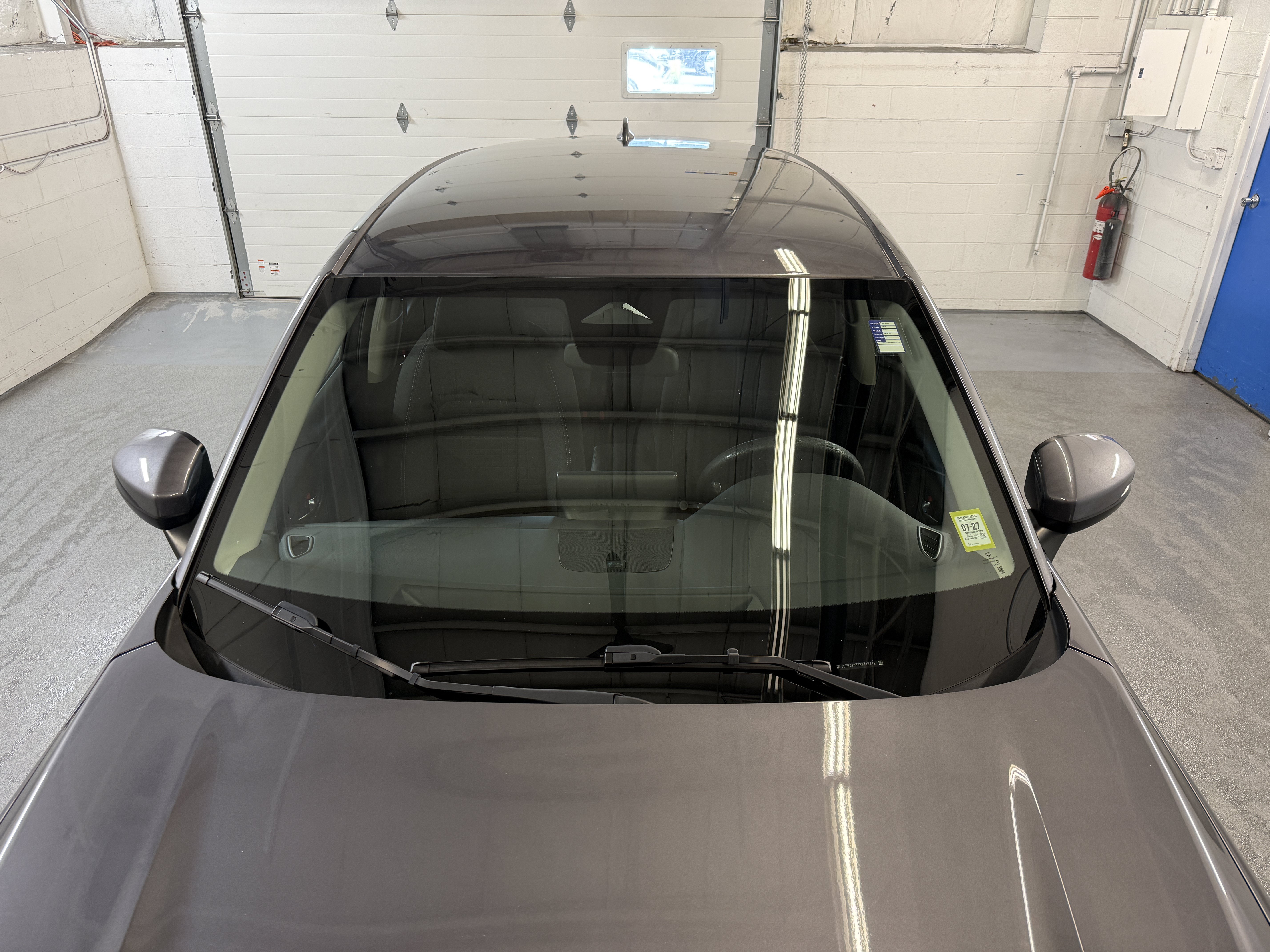 Certified Used 2024 Modern Steel Metallic Honda LX image 4