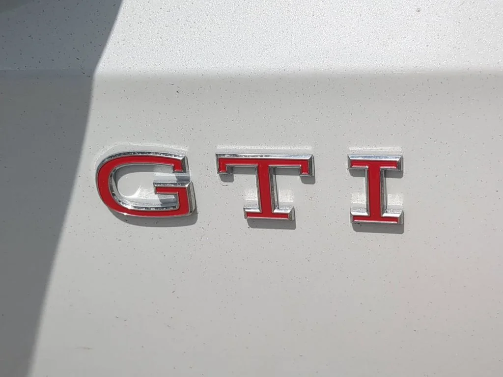 New 2026 White/off-white Volkswagen Autobahn image 10
