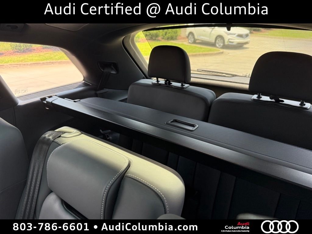 Used 2025  Audi 55 Prestige image 27