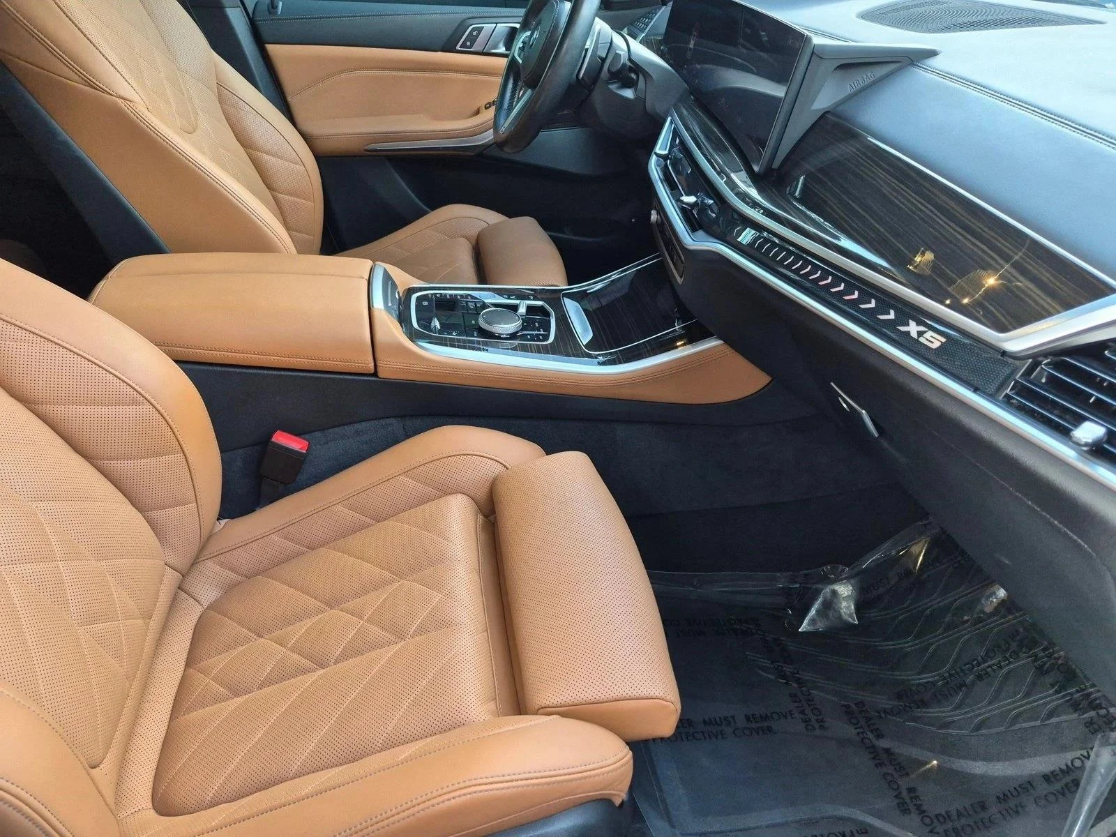Used 2024 Alpine White BMW xDrive50e image 20