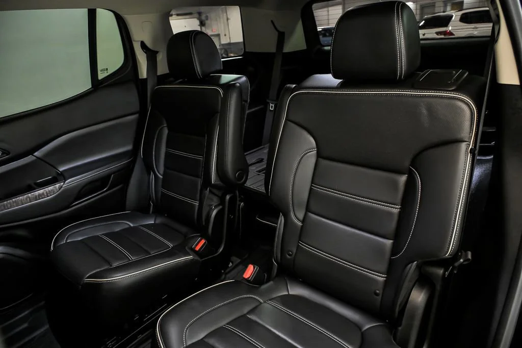 Used 2022 Ebony Twilight Metallic GMC Denali image 16