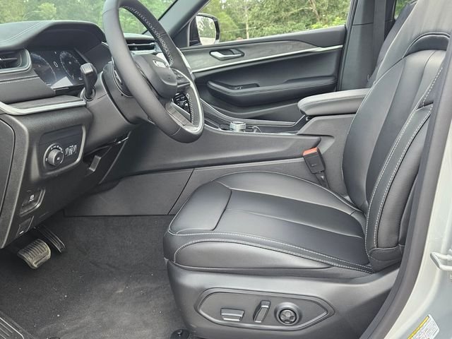 2025 Jeep Grand Cherokee Limited - Photo 6