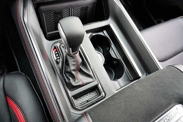 New 2026 Diamond Black Crystal Pearl-Coat Exterior Paint RAM RHO image 37