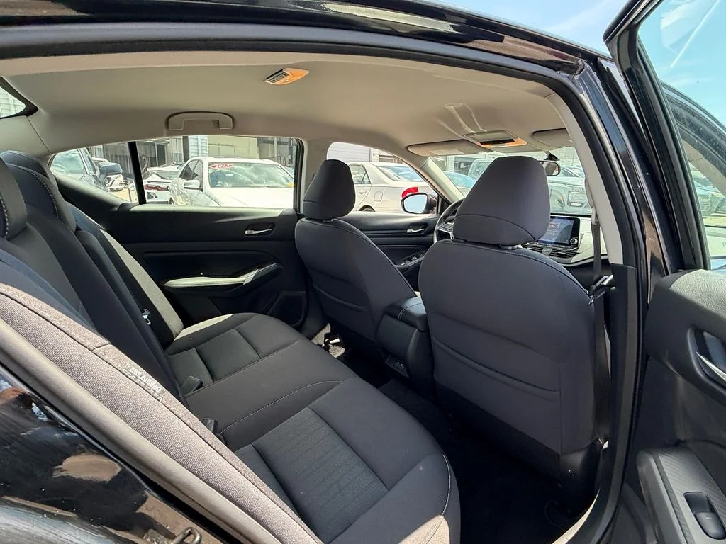 Certified Used 2020 Black Nissan 2.5 S image 17
